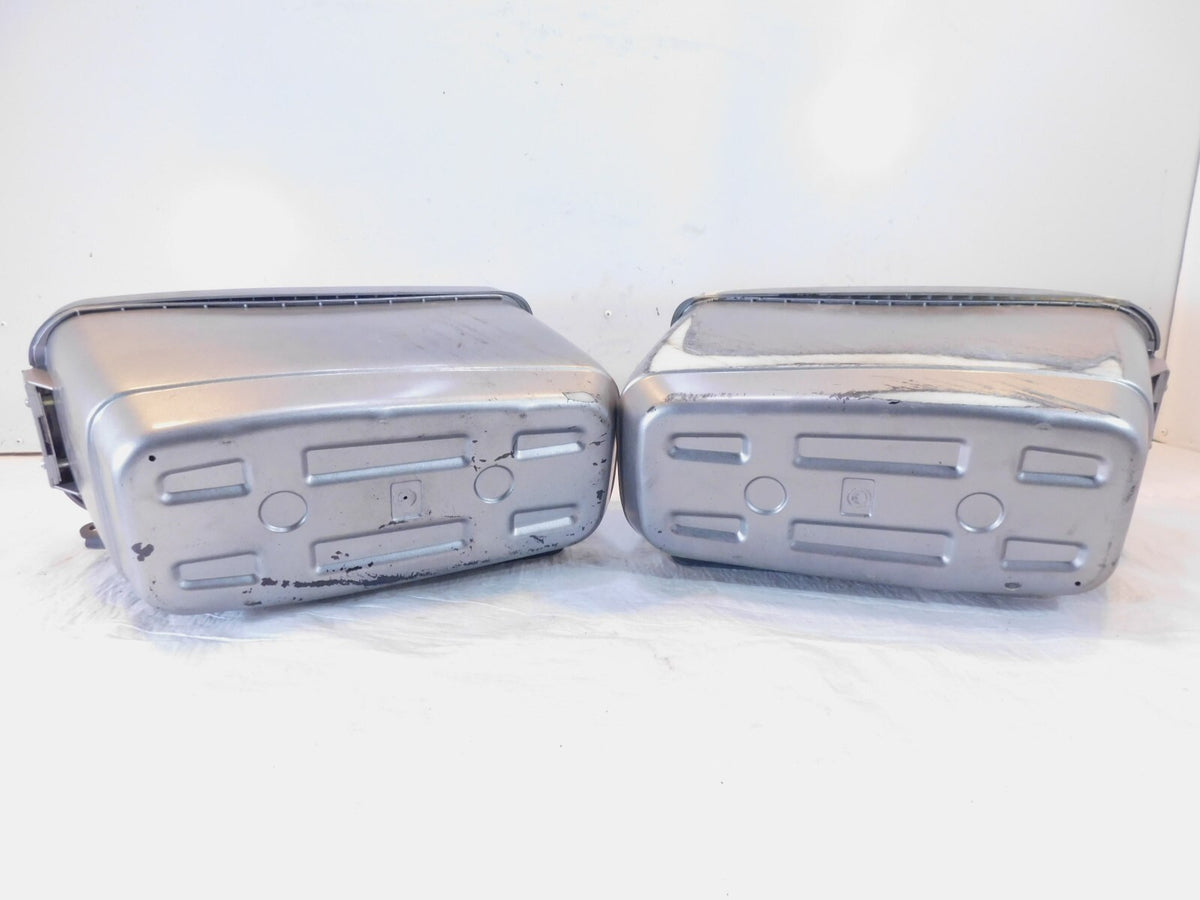 2005-08 Kawasaki Vulcan 1500 VN1500 Classic Rear Saddlebag Luggage Bags -No Key - C3 Cycle