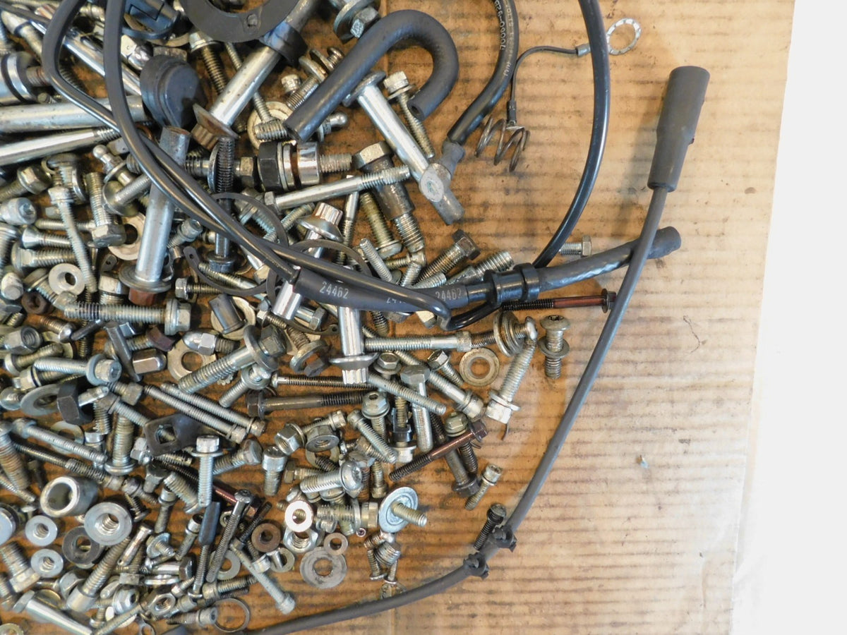 2005 05 Harley Davidson Softail Deluxe Classic Nuts and Bolts Parts Box Lot - C3 Cycle