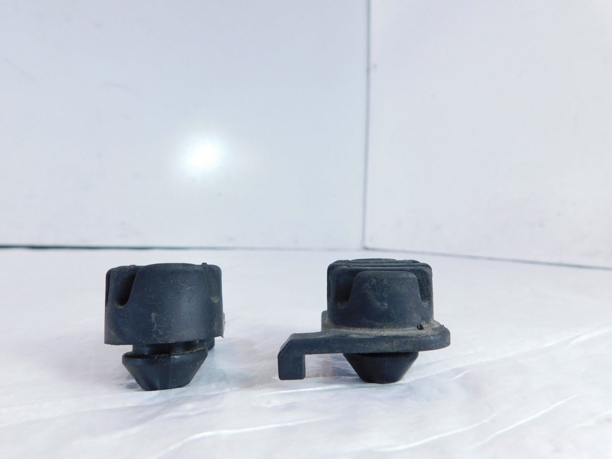 2022-2024 Yamaha YZFR7 YZF-R7 R7 Gas Petrol Fuel Tank Reservoir Damper Stoppers - C3 Cycle