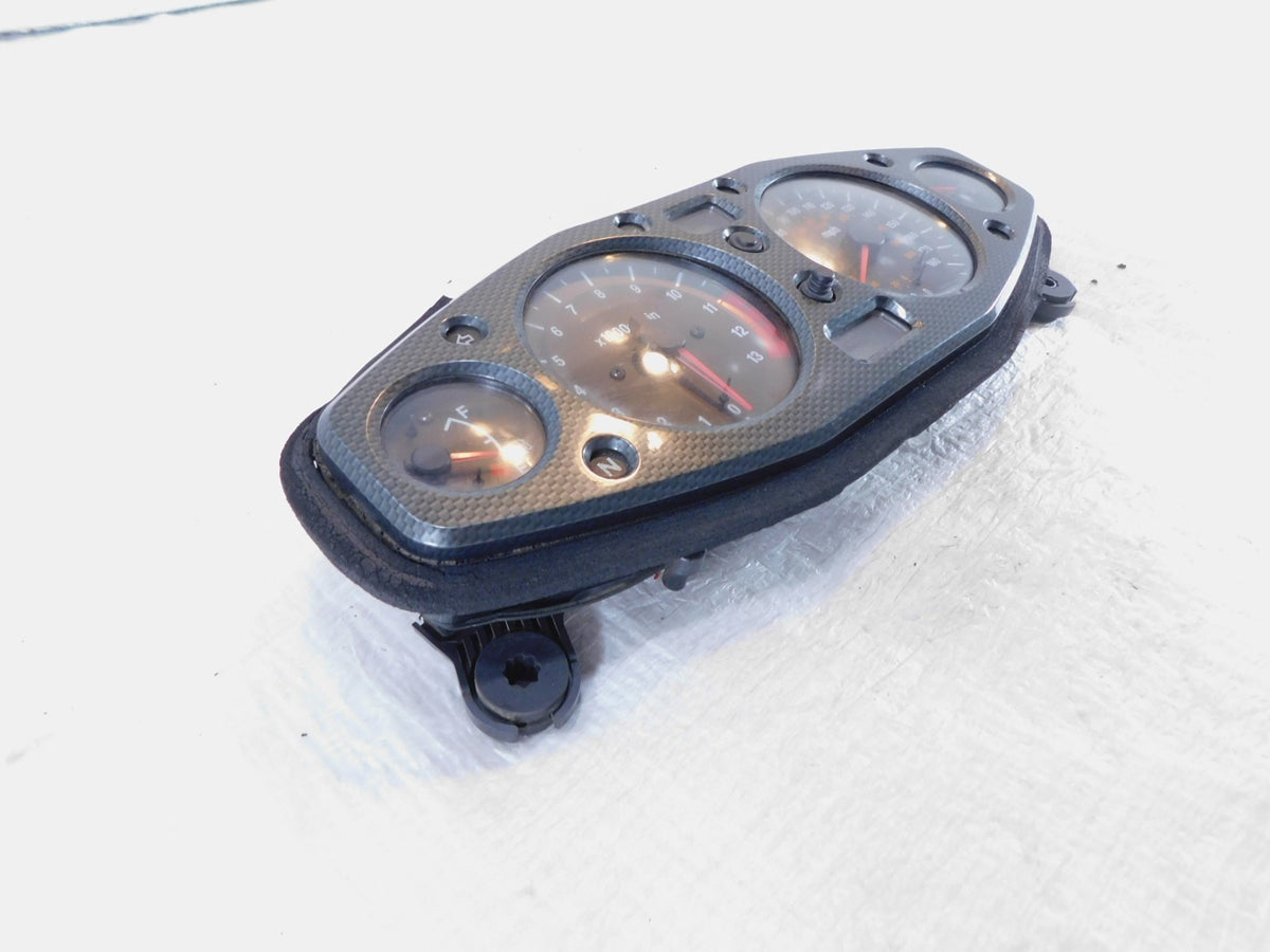 1999-07 Suzuki Hayabusa 1300 GSX1300R Speedometer Tachometer Instrument Cluster - C3 Cycle
