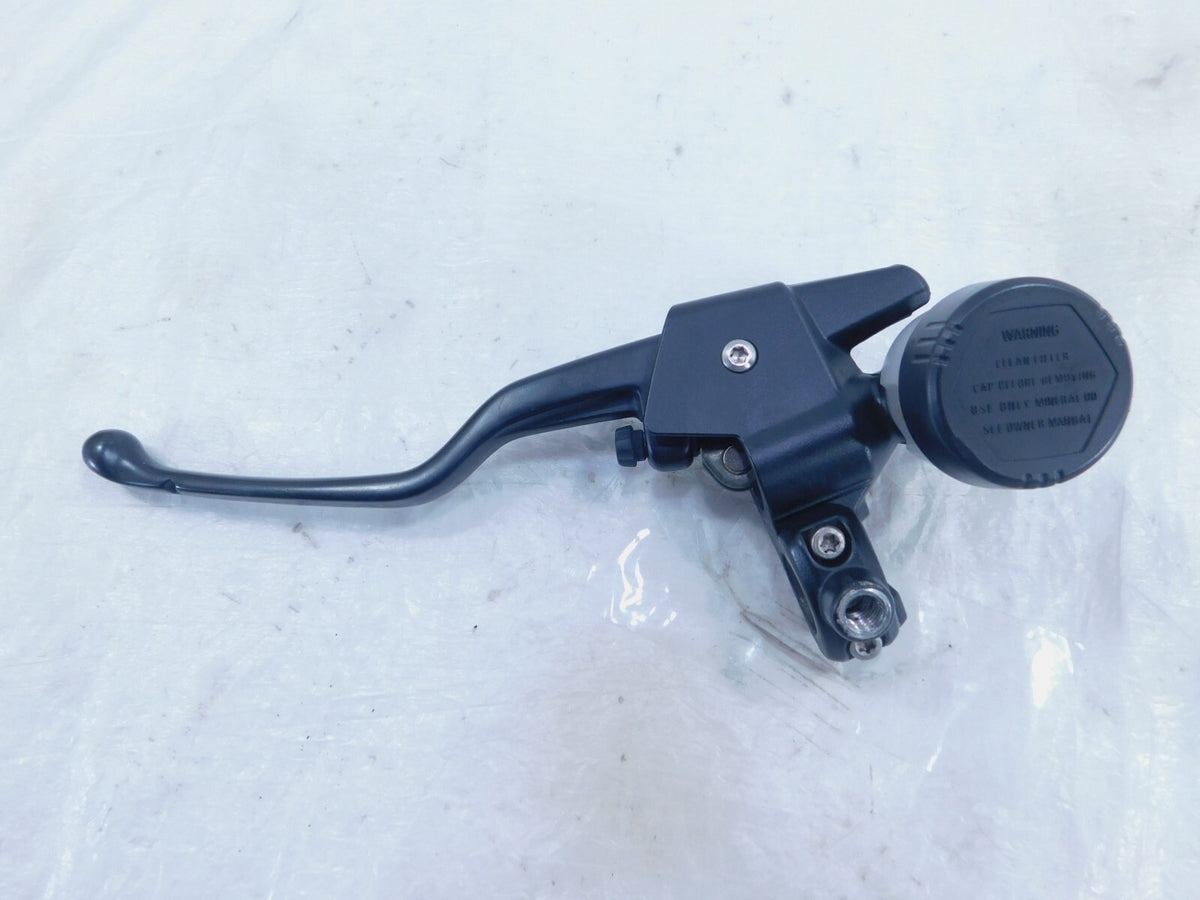 BMW R1200R R1200GS Adventure Front Right Clutch Master Cylinder & Hand Lever - C3 Cycle