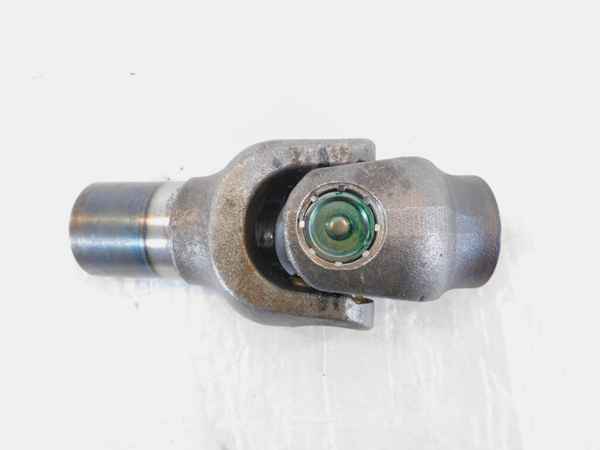 Honda ST1300 ST1300A ST1300AC ST1300P Driveshaft Differential Yoke Pivot Joint - C3 Cycle