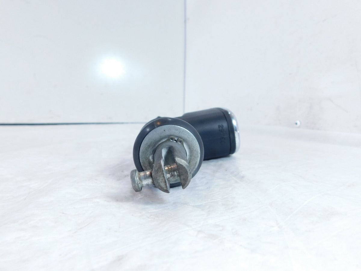 Harley Davidson Road & Electra Glide & Softail Rear Back Brake Master Cylinder