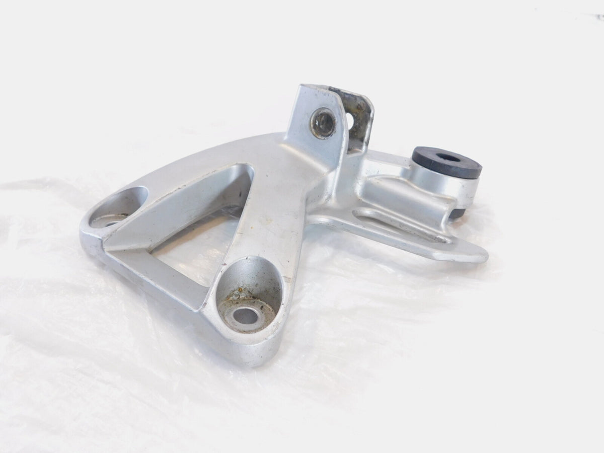 Suzuki Katana 600 GSX600F 750 GSX750F Right Rear Back Passenger Footpeg Bracket - C3 Cycle