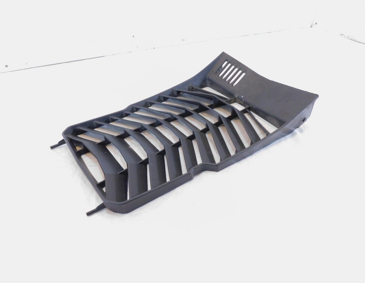 2017 17 Victory Octane Black Front Engine Coolant Radiator Cover Grill 5452837