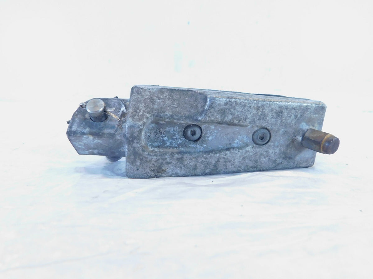 2000-2001 Victory V92 Sport Cruiser Front Right Footpeg Footrest Foot Peg Rest - C3 Cycle