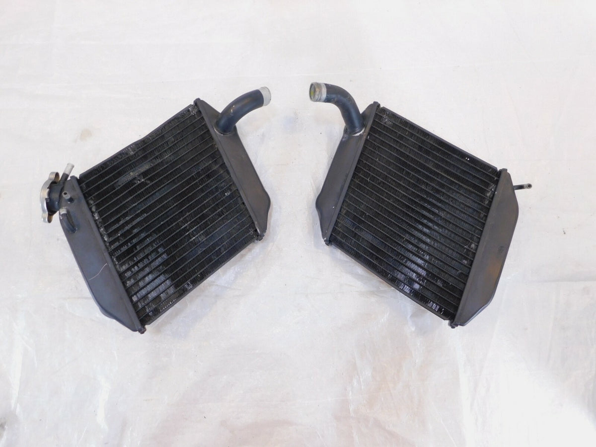 2008 2009 & 2010 Buell 1125 1125R & 1125CR Left & Right Engine Coolant Radiators - C3 Cycle