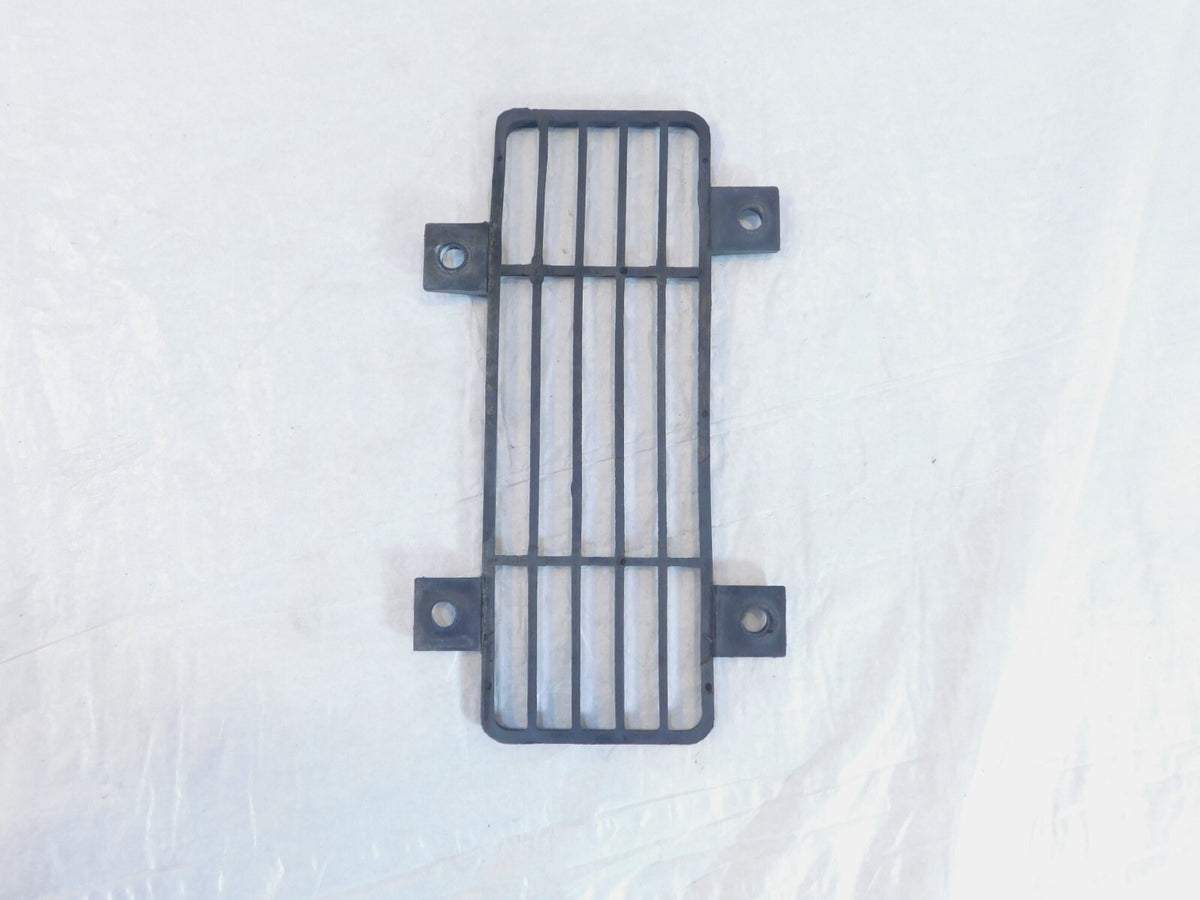 Triumph Daytona 750 900 & Trophy 900 Engine Motor Oil Cooler Fin Grill Cover - C3 Cycle