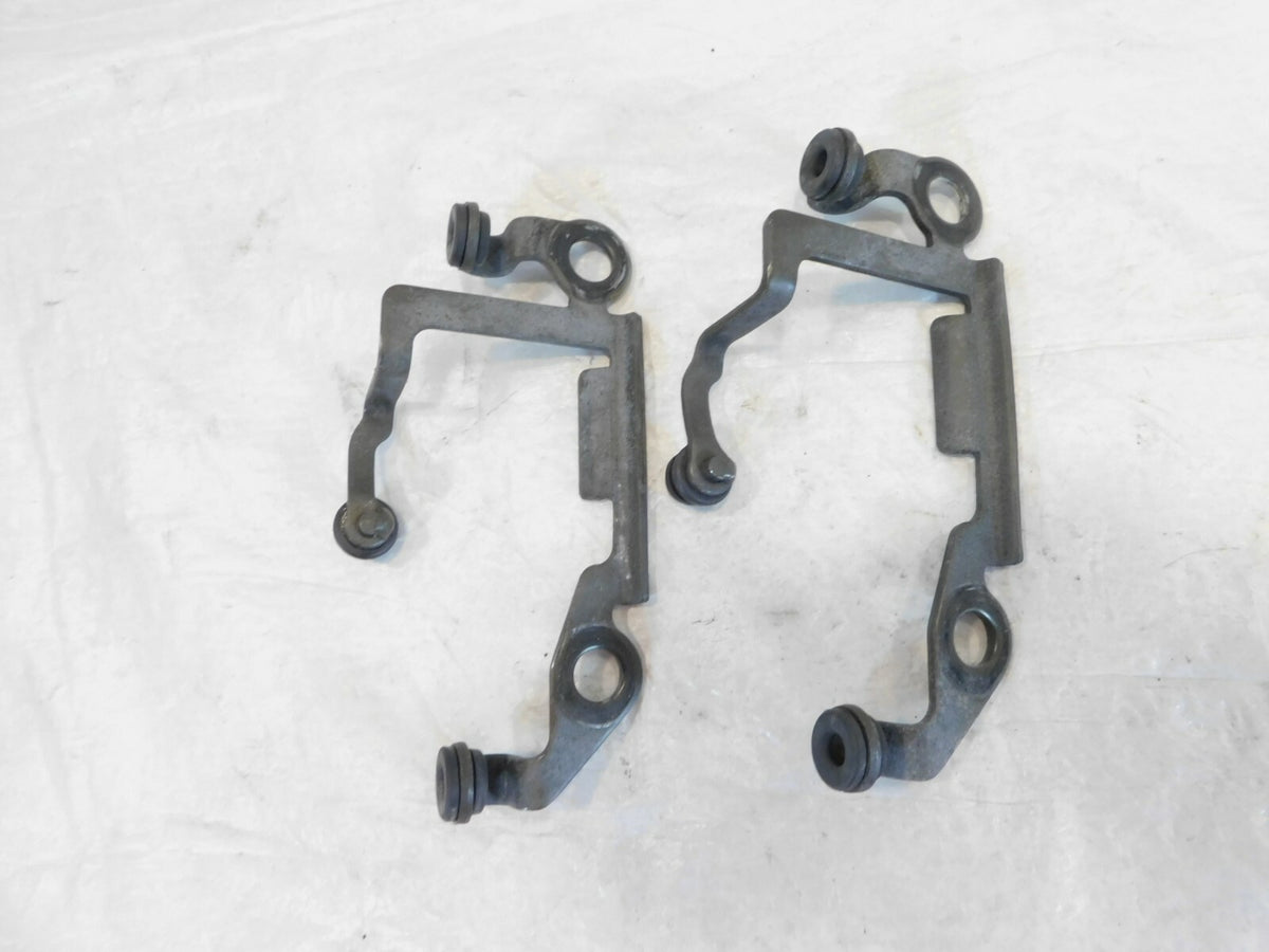 Yamaha V-Star 1100 Classic Custom Silverado Engine Cylinder Head Cover Brackets - C3 Cycle
