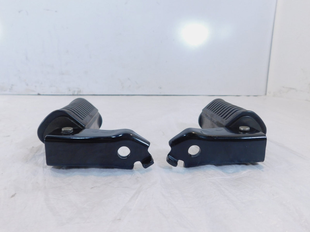 Honda CB650 CB750 & CMX250 CMX250C Rebel 250 Rear Left/Right Foot Peg Footrests - C3 Cycle