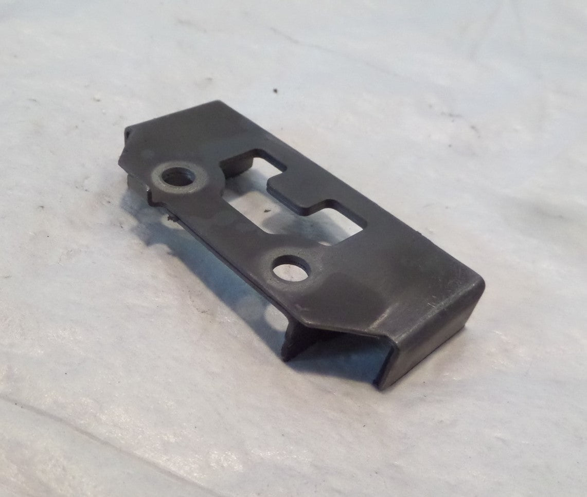 Yamaha YZFR6 YZFR6S FZ6 FZ6R Engine Motor Oil Pump Drive Chain Bracket Holder - C3 Cycle