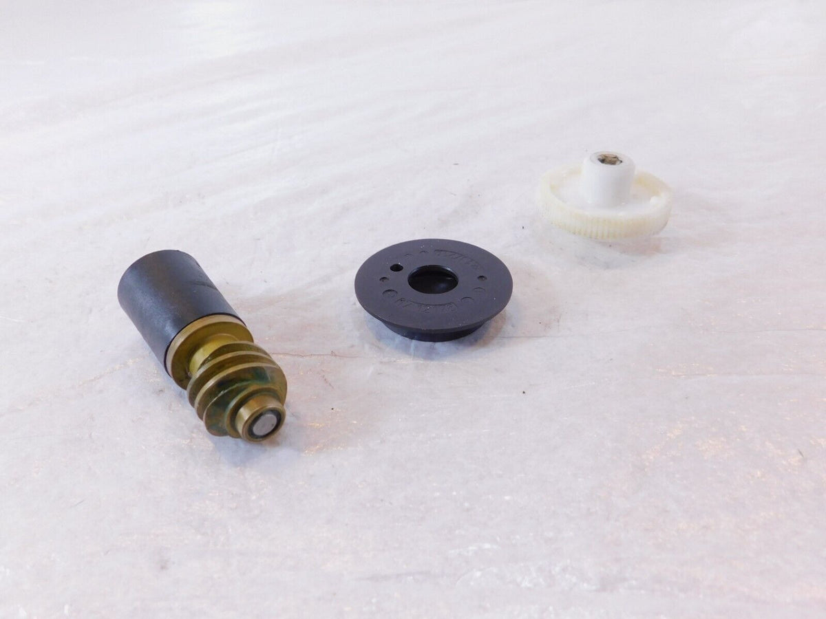 2005-2013 BMW R1200RT Windscreen Windshield Adjuster Motor Operating Shaft Gears - C3 Cycle