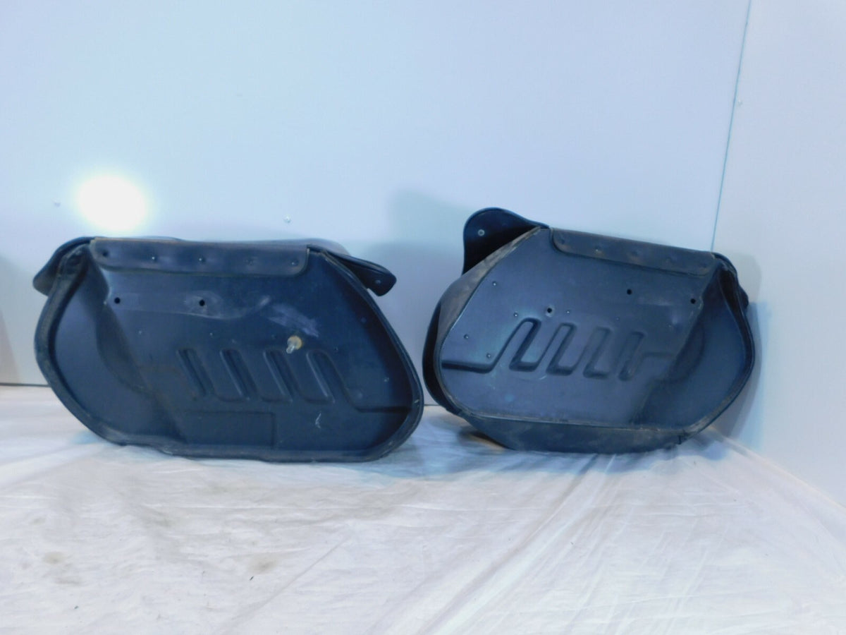 2006 Kawasaki Vulcan 1600 VN1600 Classic Left/Right Rear Luggage Saddlebag Bags - C3 Cycle