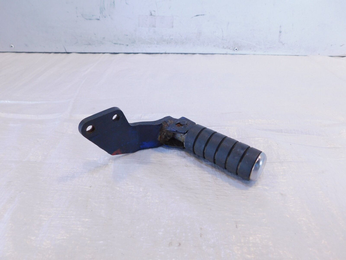 Honda VTX 1800 VTX1800F VTX1800N VTX1800R Rear Right Passenger Foot Peg & Mount - C3 Cycle