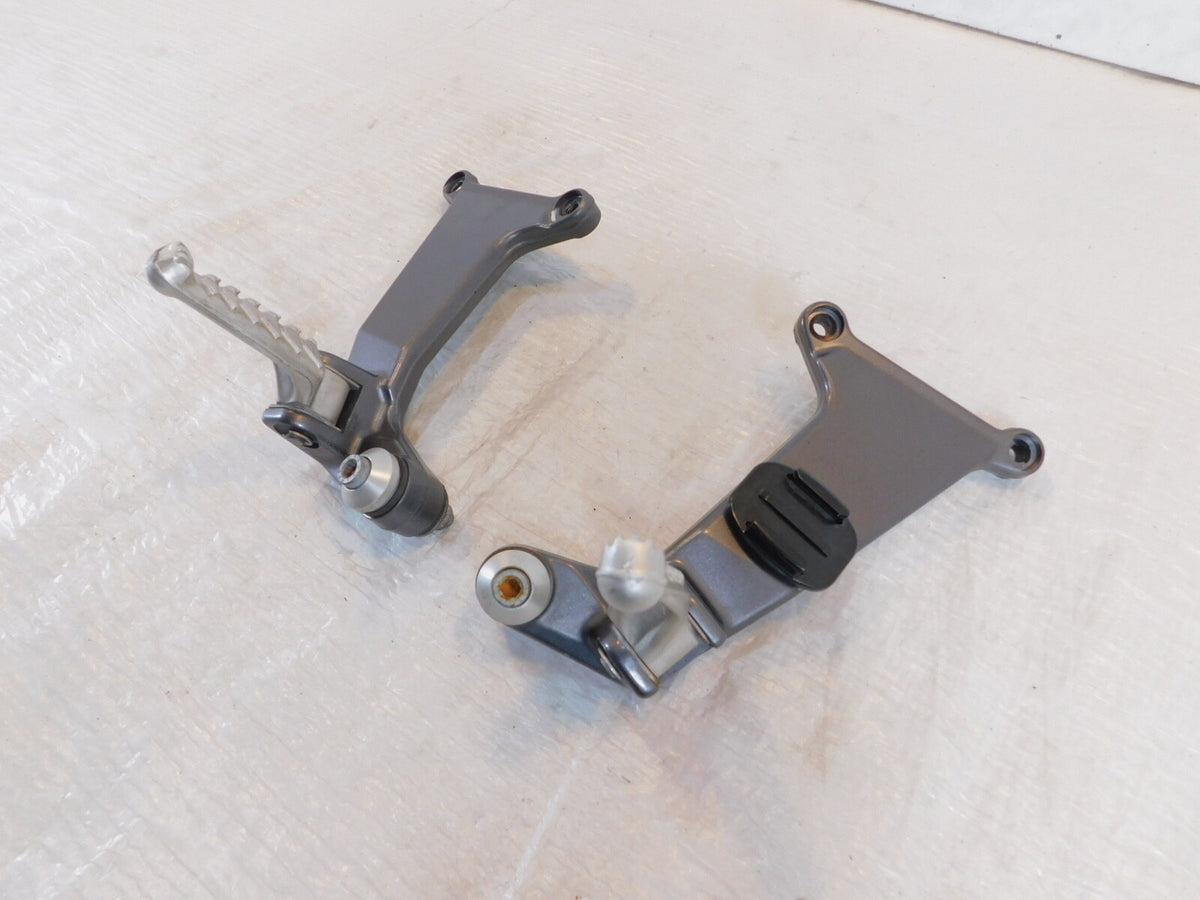 2002-2003 Aprilia SL1000 Falco Grey Left/Right Footrest Foot Peg Mounts