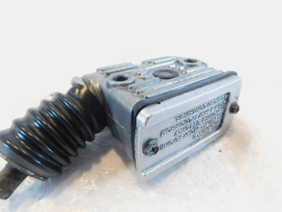Harley Sportster 883 & 1200 Rear Right Brake Master Cylinder Reservoir for Parts - C3 Cycle