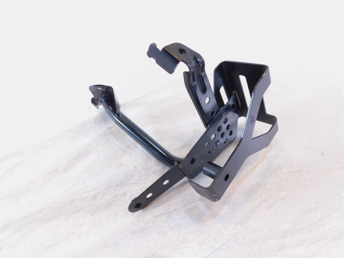 08-2009 Suzuki B-King GSX1300BK Busa King Lower Under Fairing Cowl Bracket Brace - C3 Cycle