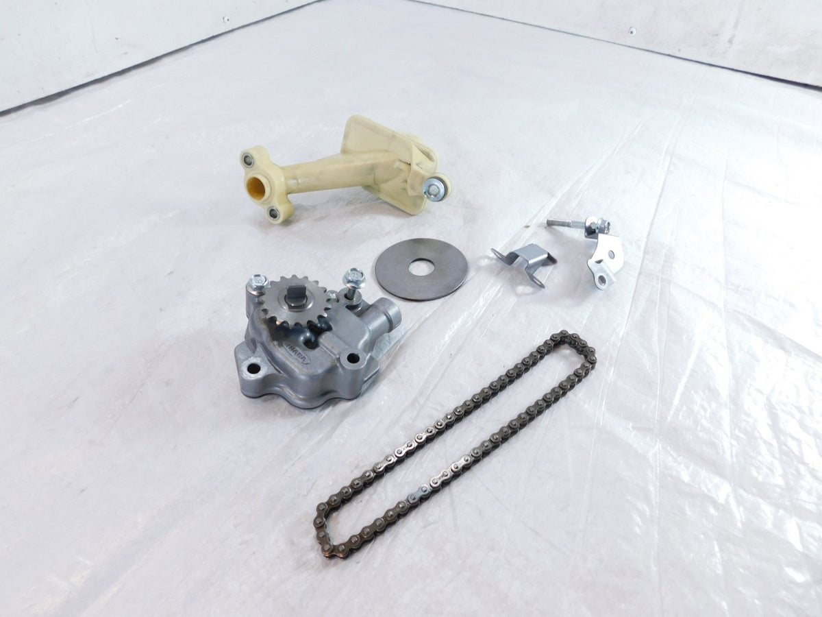 Yamaha FZ-07 MT-07 Tenere 700 XSR700 & YZF-R7 R7 Engine Motor Oil Pump w/ Chain - C3 Cycle