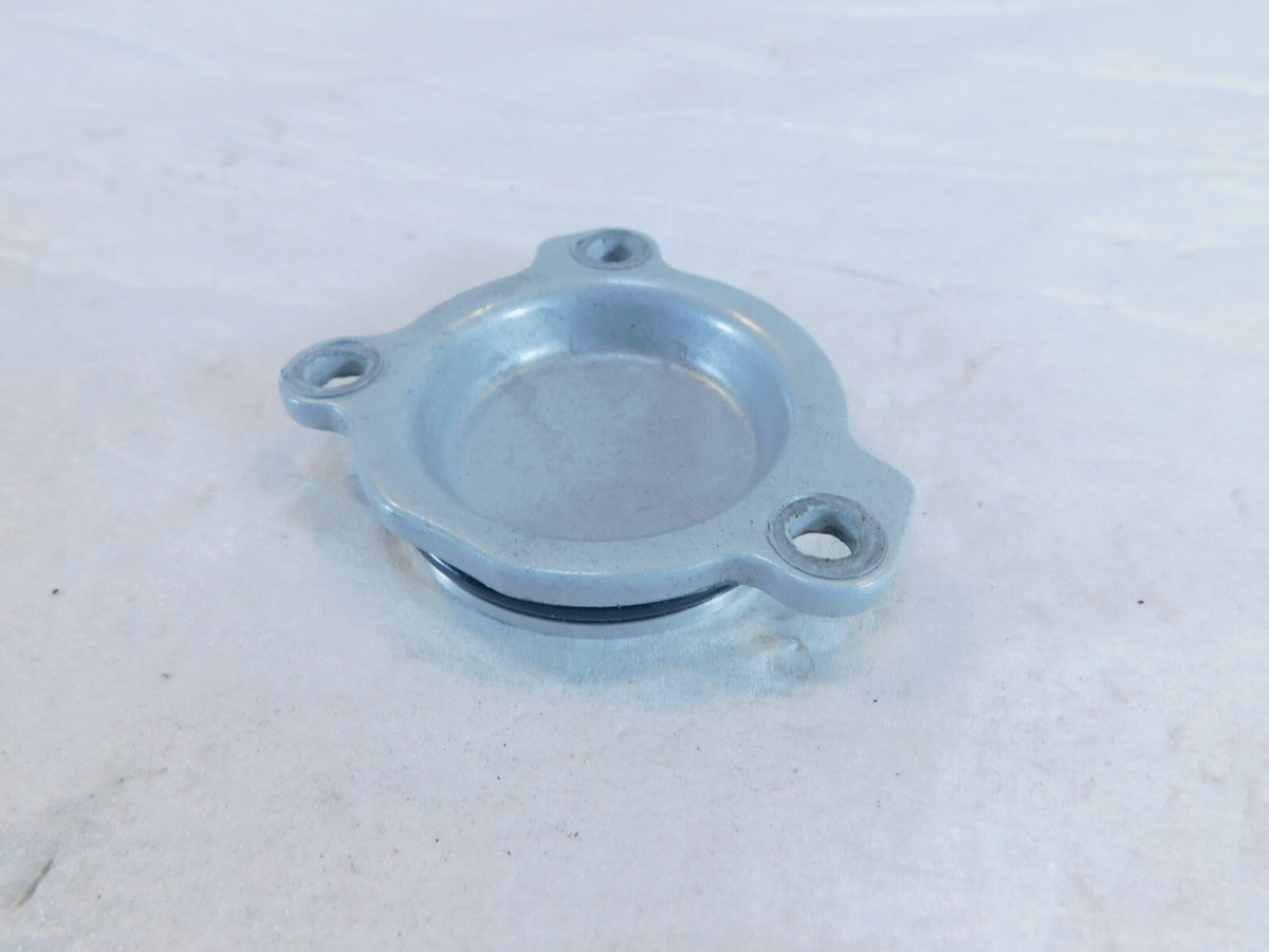BMW F800GS F800R F800 F800ST F650GS F700GS Engine Oil Pump Outer Right Cover Cap - C3 Cycle