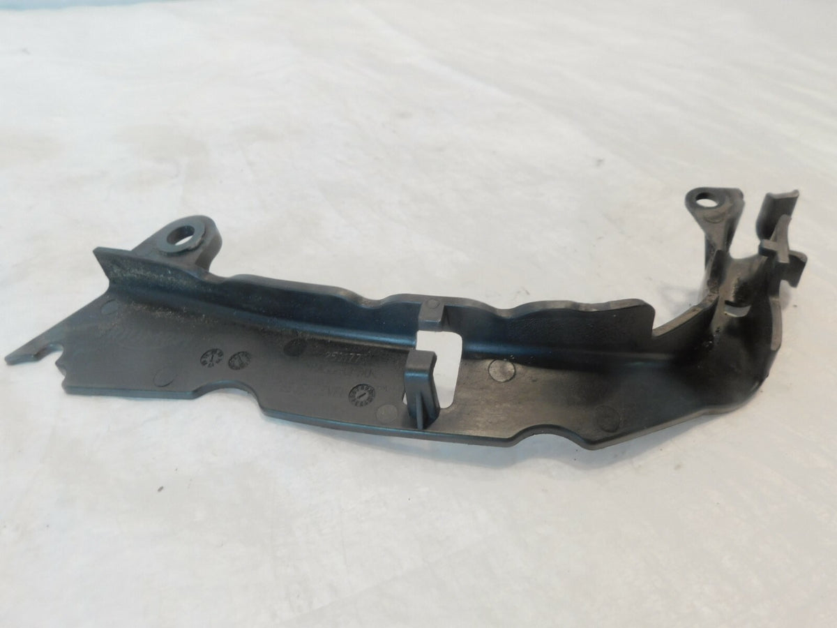 Triumph Thruxton & Street Twin & Bonneville T120 Starter Cable Wire Guide Cover - C3 Cycle