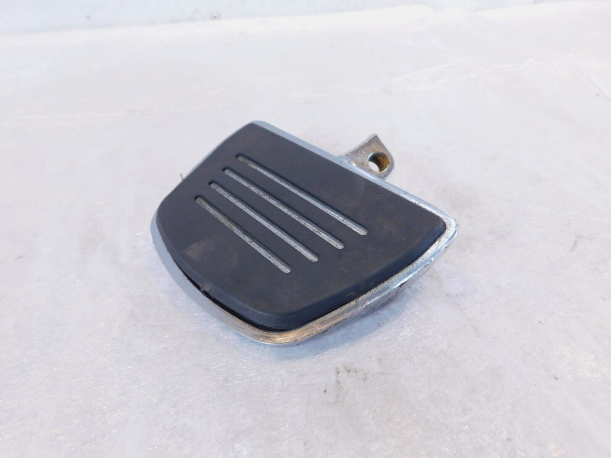 2008 08 Victory Vegas Kuryakyn Rear Right Passenger Footboard & Mount Bracket - C3 Cycle