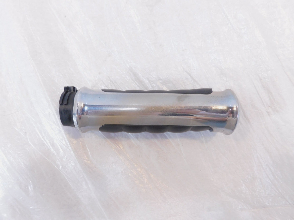 Harley Davidson Dyna Sportster & Softail Throttle Right Handlebar Grip - C3 Cycle