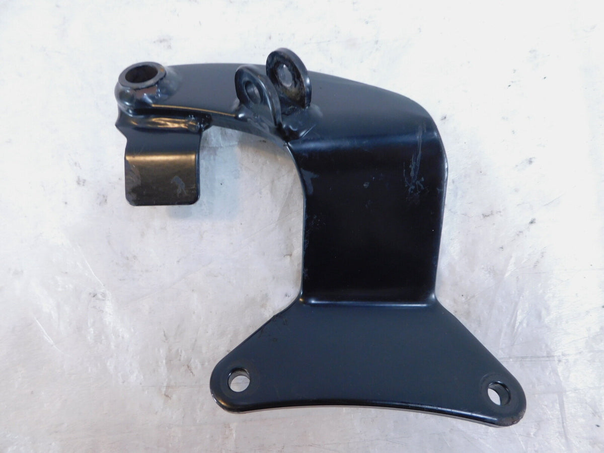 2015 15 Harley Davidson Street 500 750 Front Right Footpeg & Brake Pedal Bracket - C3 Cycle