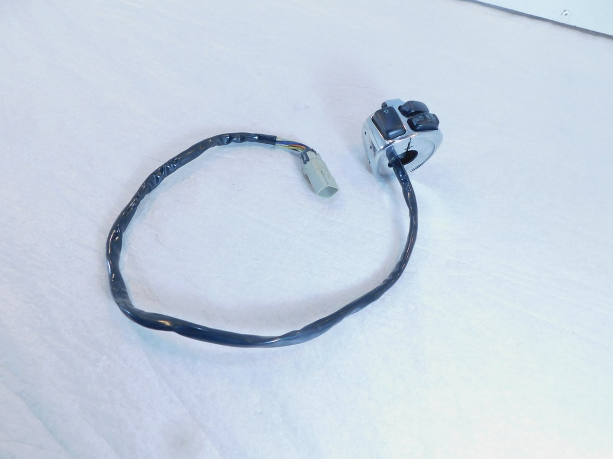 Harley Davidson Softail Dyna Sportster Left Handlebar Horn Turn Signal Switches - C3 Cycle