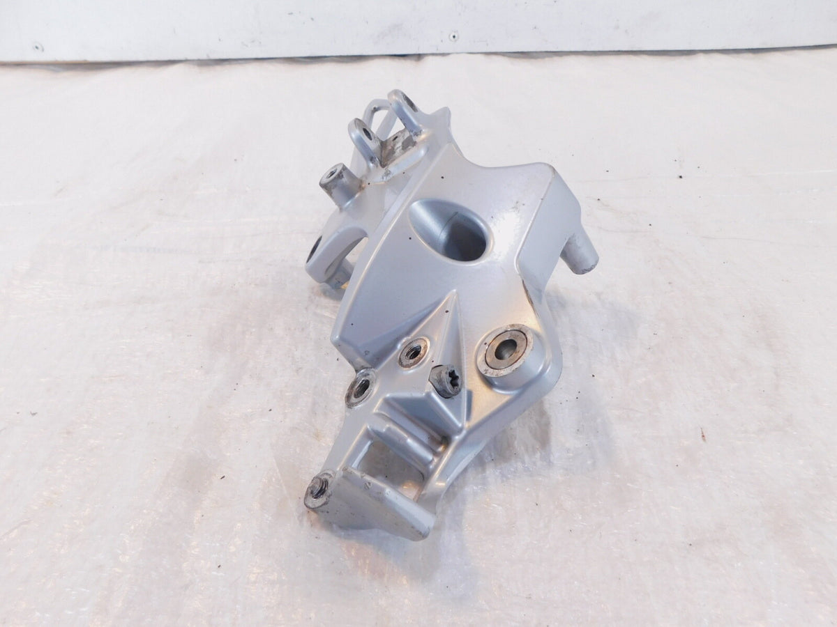 BMW F800 F800R F800S F800ST Right Front Footrest Foot Peg Bracket Mount Stay - C3 Cycle