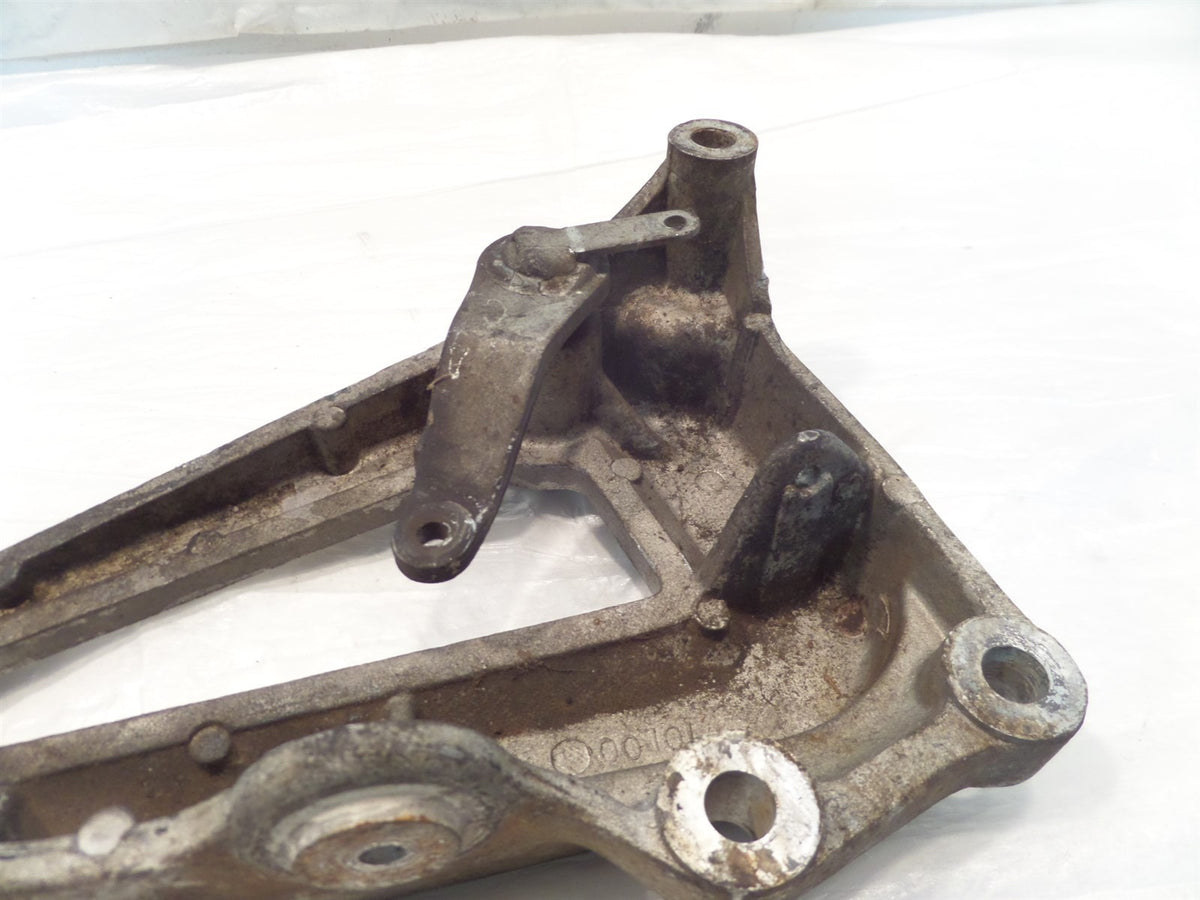 1982 82 & 83 1983 Yamaha XV920 Virago 920 Right Footpeg Footrest Mount Bracket - C3 Cycle