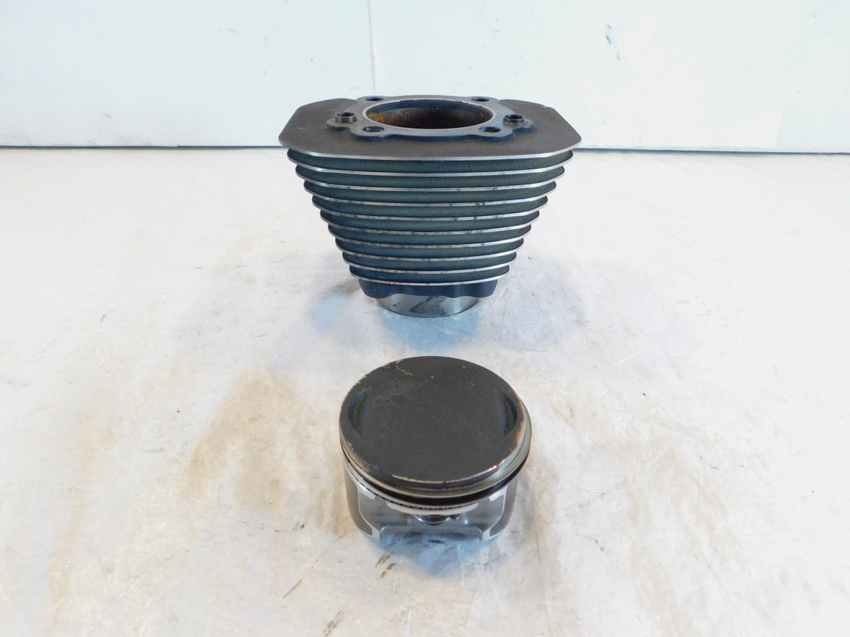 Harley Davidson Sportster 1200 48 Forty-Eight Engine Cylinders Barrel & Piston