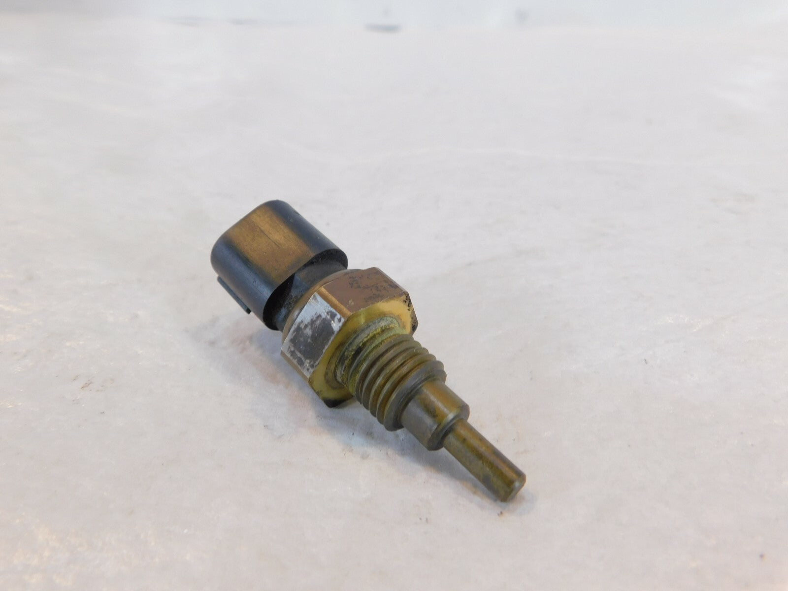 Kawasaki Ninja 1000 ZX10R ZX6R Concours 14 Z1000 OEM Water