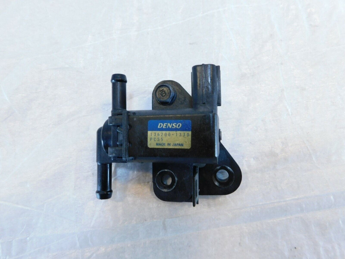 Honda VTX1800 CBR600 CBR1000RR Evap Canister Purge Control Solenoid Switch Valve