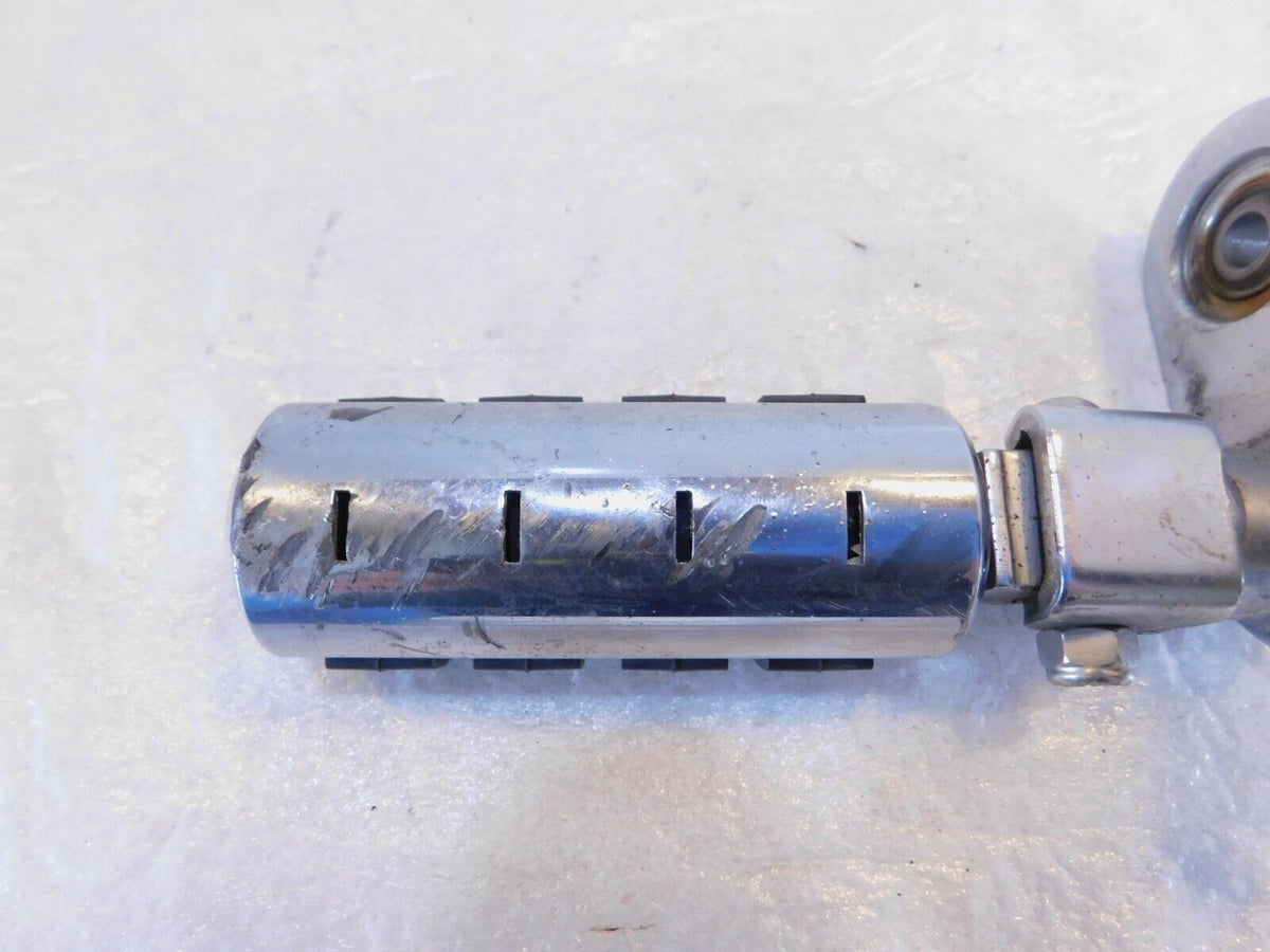Honda VT600 VT600C Shadow 600 VLX Deluxe Right Footpeg Footrest & Bracket - C3 Cycle