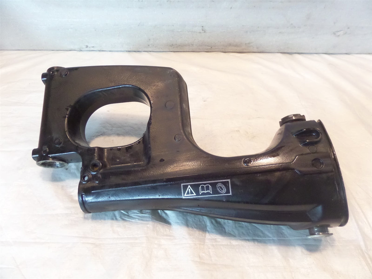 2013 2014 2015 2016 Triumph Trophy SE 1215 Rear Wheel Swingarm Bracket - C3 Cycle