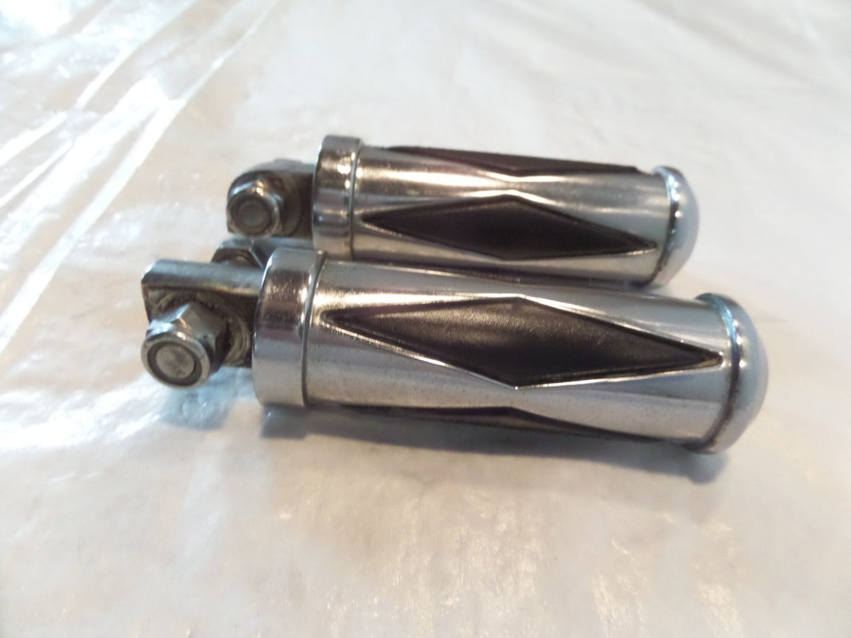 Harley Touring FXR Dyna Sportster & Softail Chrome Diamond Footpegs Footrests