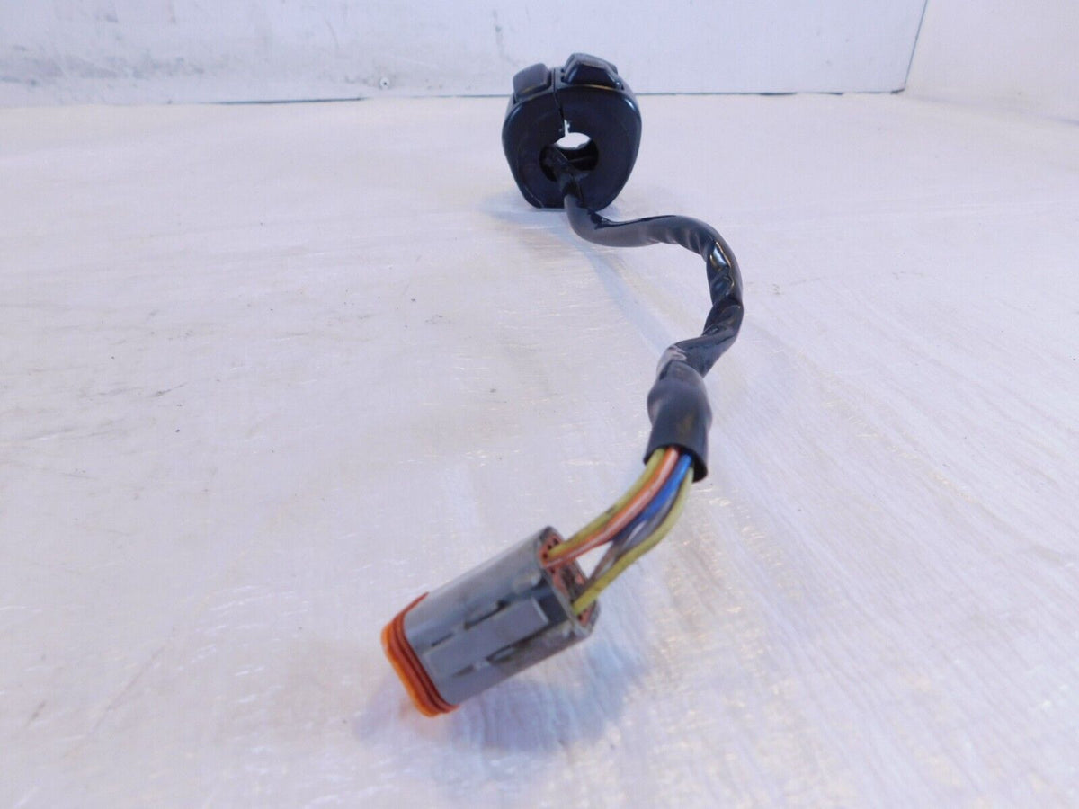 Harley Davidson Softail Dyna Sportster Left Handlebar Horn Turn Signal Switches - C3 Cycle