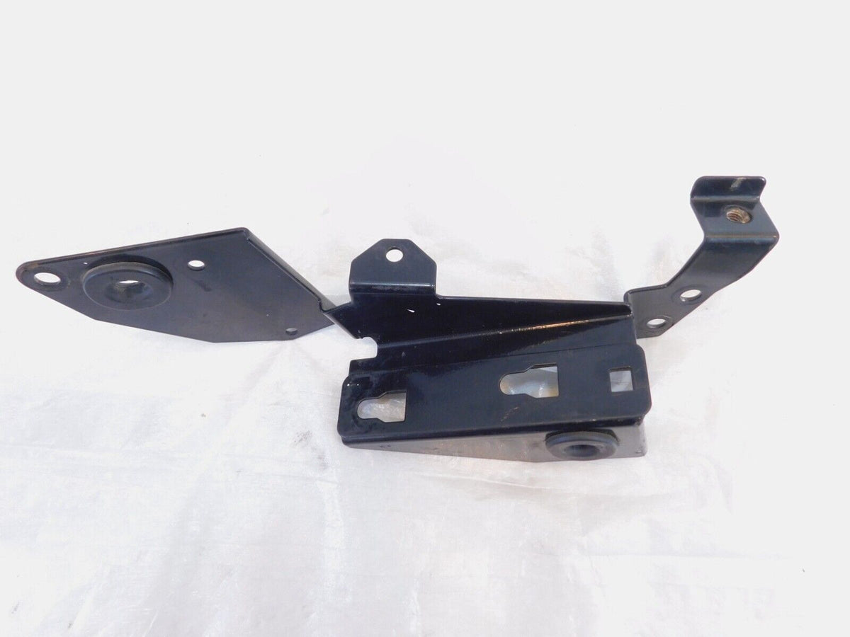 2003 2004 & 2005 Victory Vegas & Kingpin Right Frame Side Cover Mount Bracket - C3 Cycle