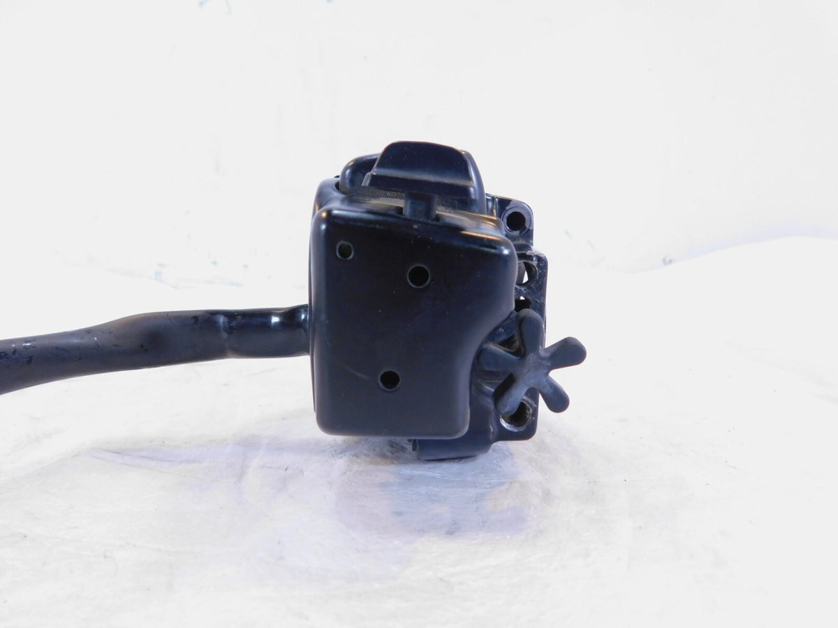 Harley Electra Glide Right Handlebar Engine Stop Start Kill Switches w/ Radio - C3 Cycle