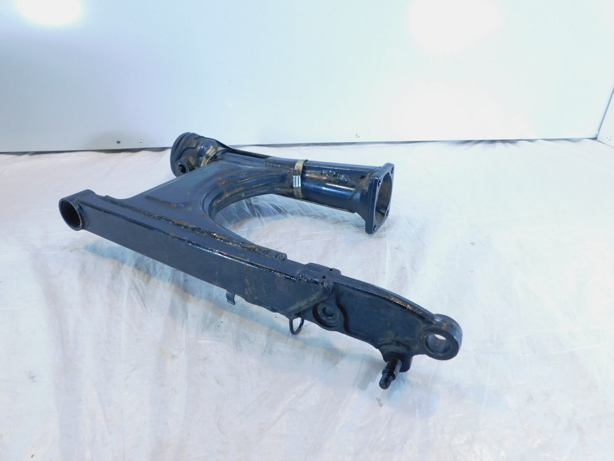 Kawasaki VN1500 Vulcan 1500 Classic & Nomad FI Rear Wheel Fork Swingarm Bracket - C3 Cycle