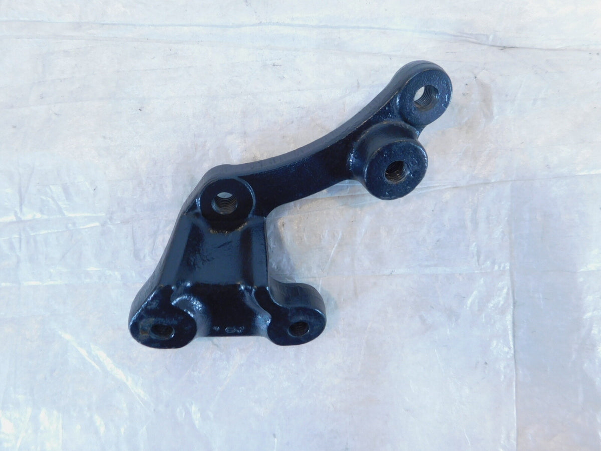 Honda VT750 750 Shadow Ace & Deluxe Front Left Foot Rest Peg Mount Bracket Stay
