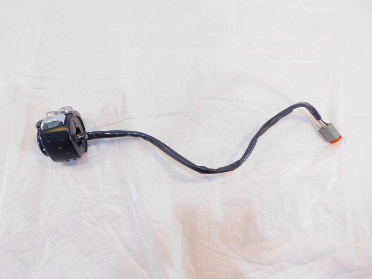 Harley Davidson Softail Dyna Sportster Left Handlebar Horn Turn Signal Switches - C3 Cycle