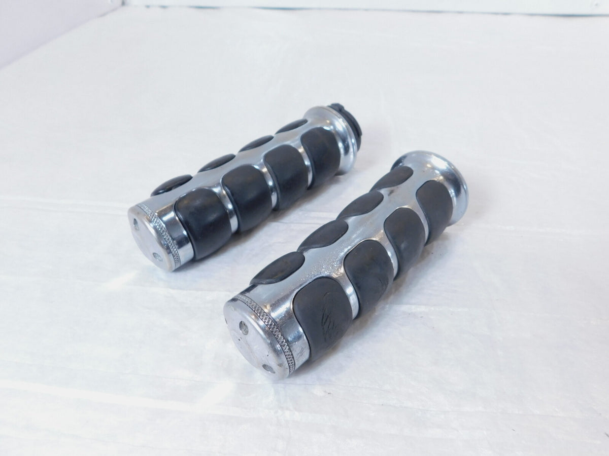 Harley Davidson Dyna Sportster Softail Black Left & Right Handlebar Hand Grips - C3 Cycle