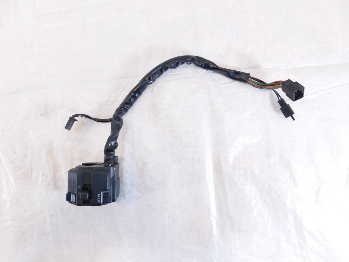 1988-1992 Kawasaki Ninja ZX10 ZX11 ZX1100 Left Handlebar Turn Signal Horn Switch - C3 Cycle
