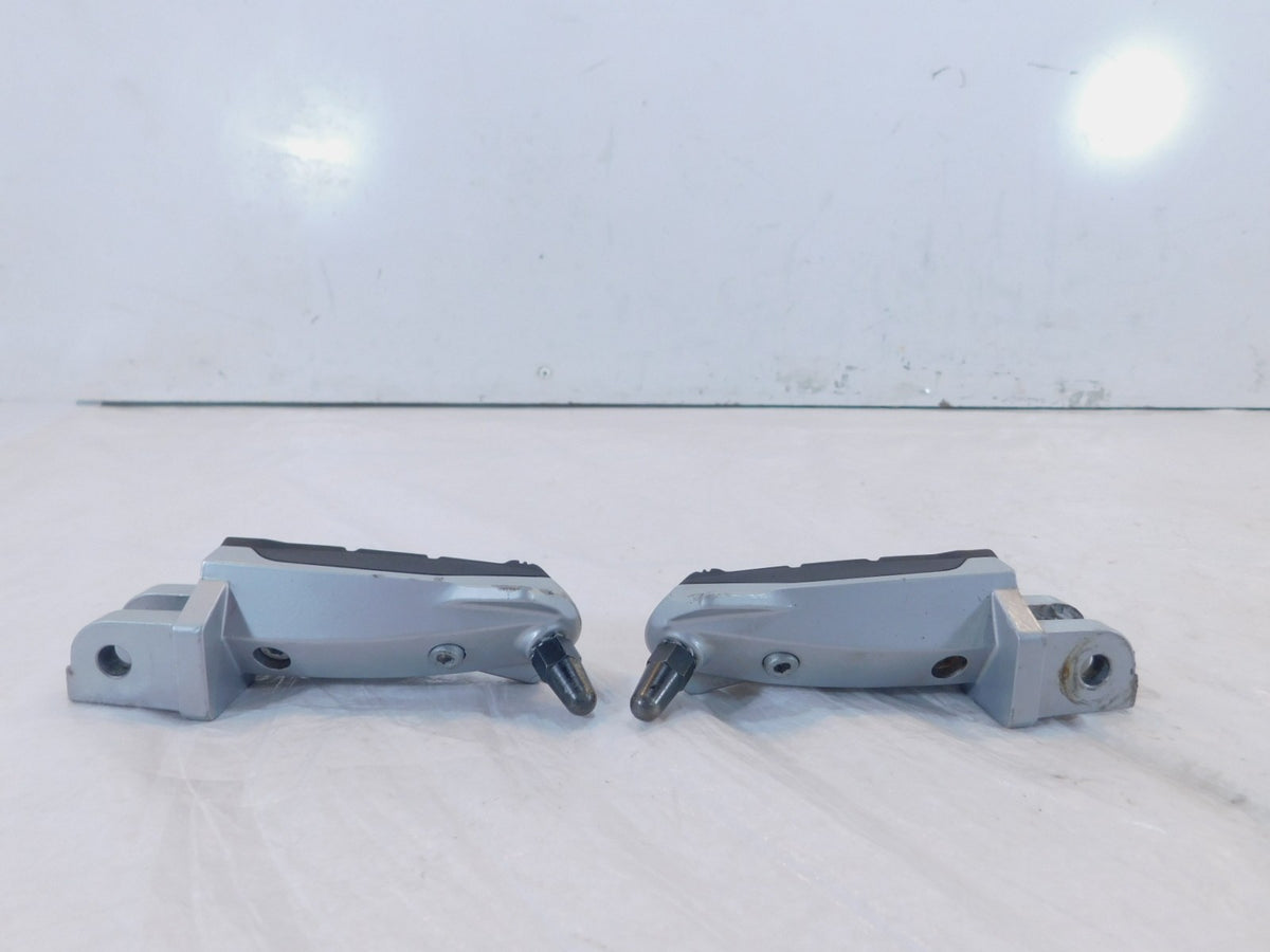 BMW F650CS & R1150 R1100S R1150R R1150RS Front Right/Left Footrest Foot Pegs - C3 Cycle