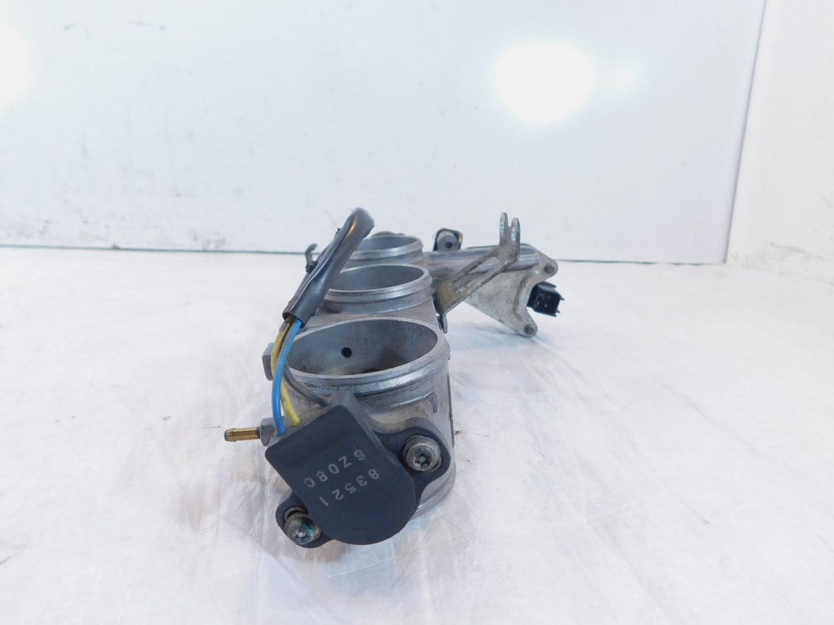 Triumph Speed Triple R & Tiger 1050 SE Air Fuel Intake Throttle Bodies Body - C3 Cycle