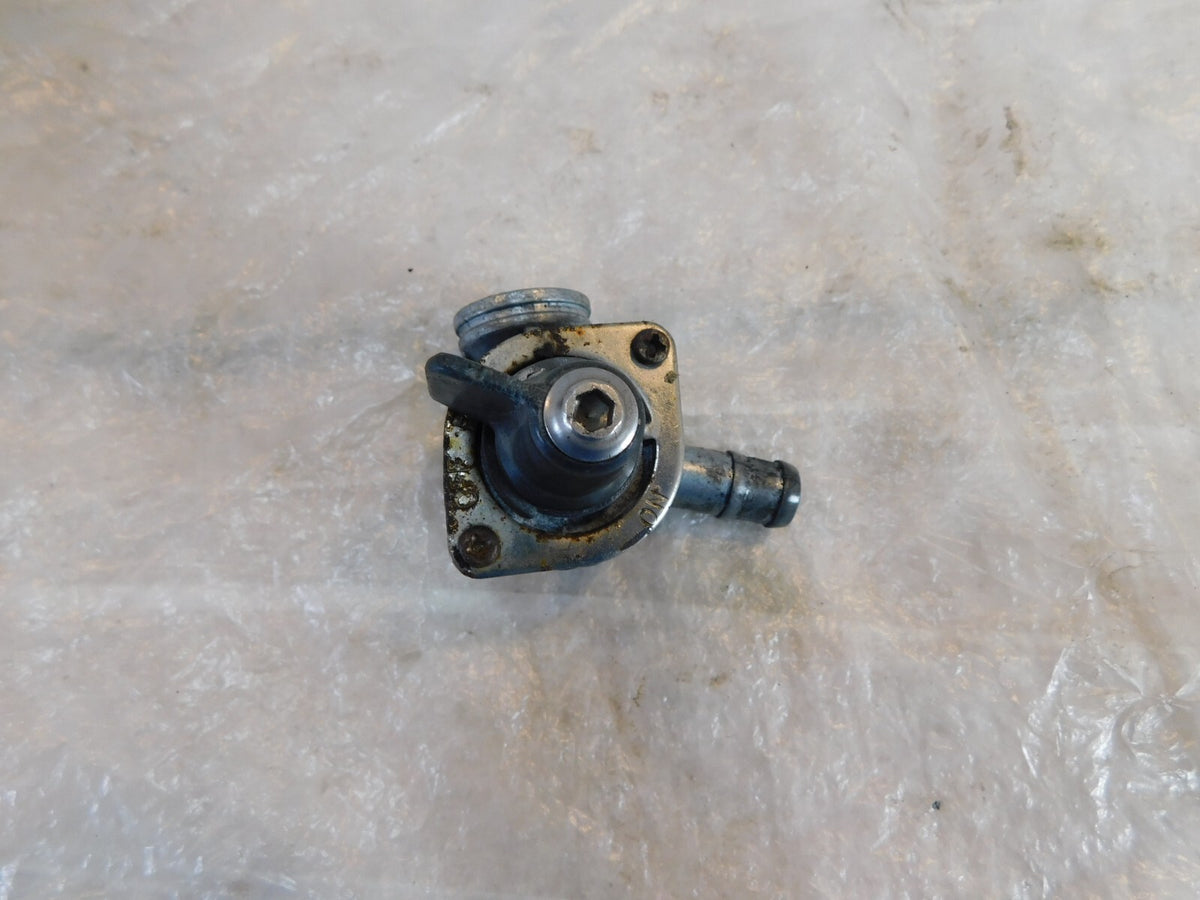 1998-2003 Honda VT750 Shadow 750 Ace Deluxe Fuel Gas Petrol Tank Petcock Valve - C3 Cycle