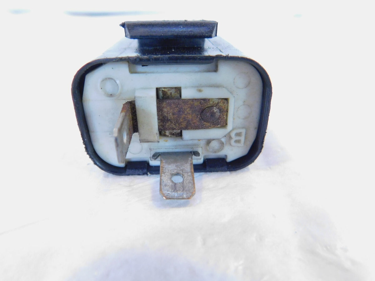 Suzuki Intruder 700 750 DR200SE & GS550 GS750 Turn Signal Flasher Switch Relay - C3 Cycle