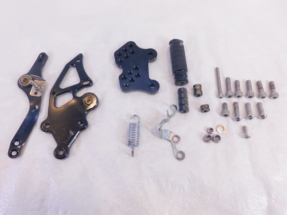 2015-2018 Yamaha YZFR3 R3 Front Right Brake Pedal Peg Linkage & Bracket Lot - C3 Cycle