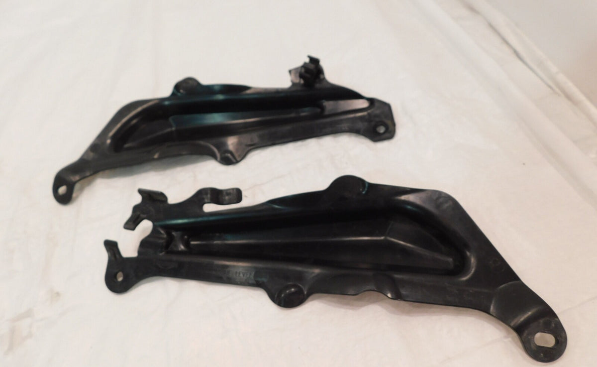 Triumph Speed Triple 1050 R & S Left/Right Side Frame Infill Panel Fairing Cowl - C3 Cycle